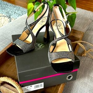 VINCE CAMUTO BLACK ‘CRYSTAL-EMBELLISHED’ 9.5M Heel